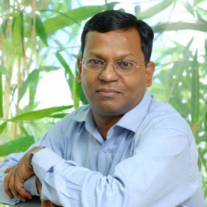 Dr. Muthu Singaram